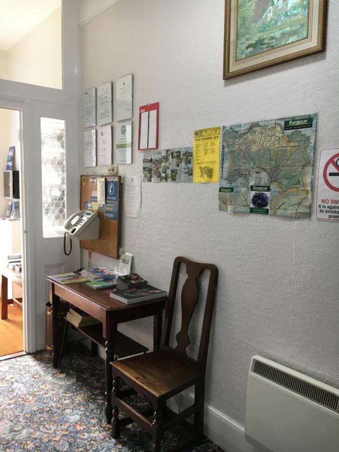 Avoca Villa Guest House Ст. Хейлир Джерси Экстерьер фото